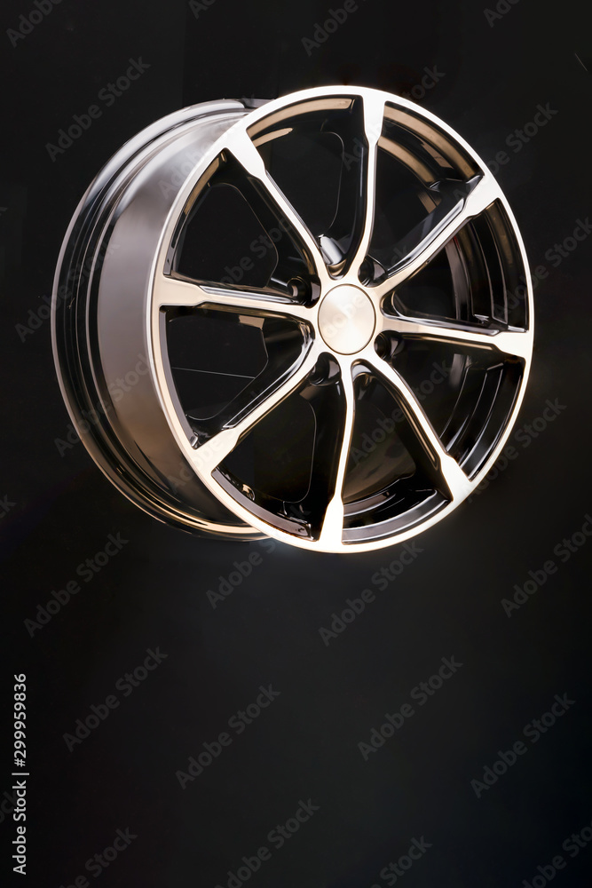 Obraz premium wheel isolated on white background