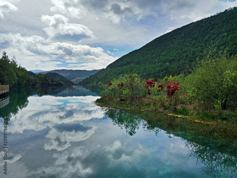 Fototapeta premium lake in mountains