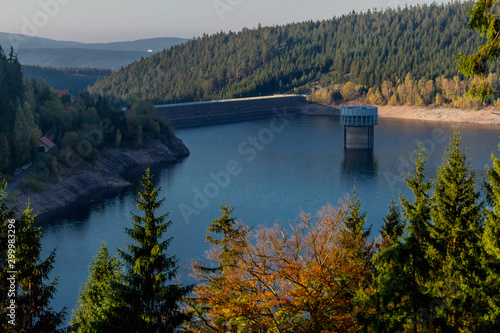 Herbstlicher Spaziergang rund um die Schmalwasser Talsperre im Thüringer Wald - Tambach-Dietharz/Deutschland photo