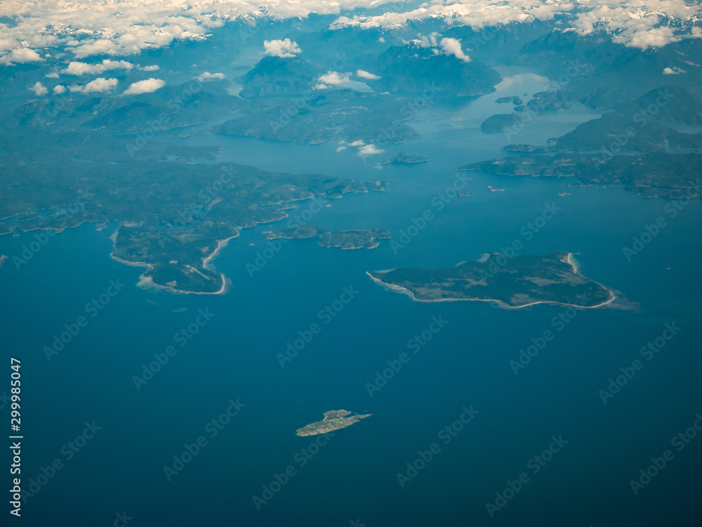 Obraz premium Canada Islands forest and pacific ocean