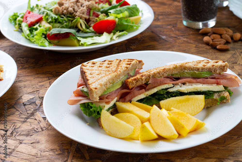 Sandwich Sandwich