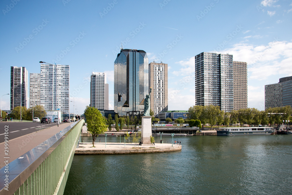 Naklejka premium Pont de Grenelle Paris France