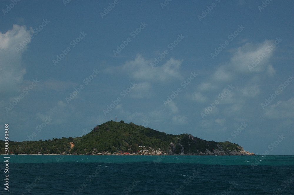 Fototapeta premium Approaching Koh Phangan, Thailand