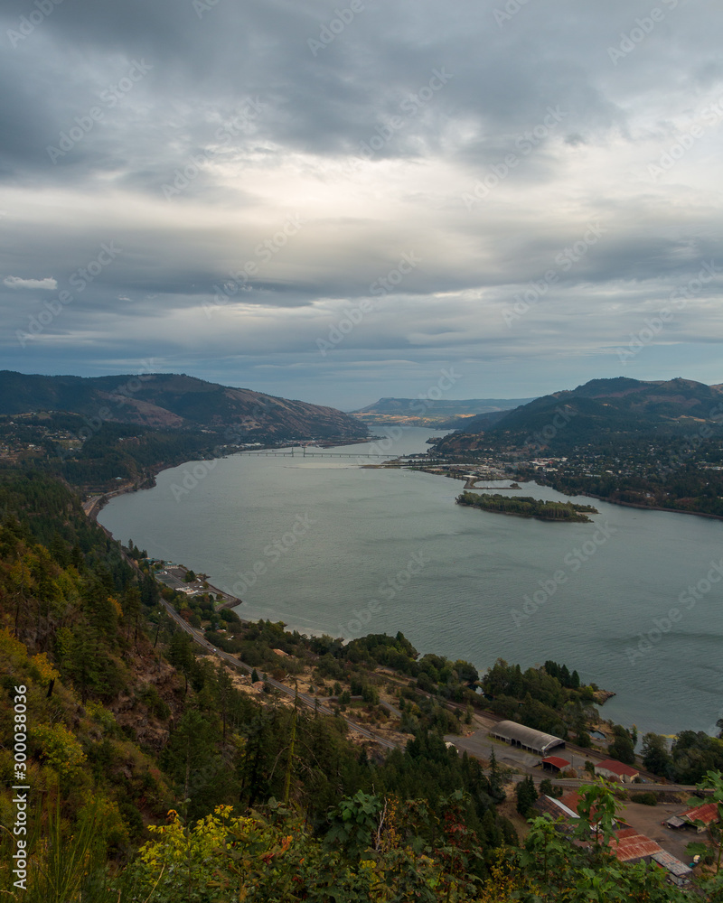 Hood River by the Columbia River