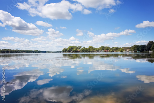 Fototapeta Naklejka Na Ścianę i Meble -  Frost Woods Beach on Lake Monona's Squaw Bay, in Wisconsin on a calm summer day