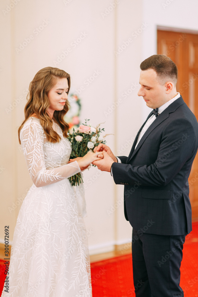 Wedding Palace in Russia. Wedding ceremony and ring exchange. Wedding Palace in Russia. Wedding ceremony and ring exchange.