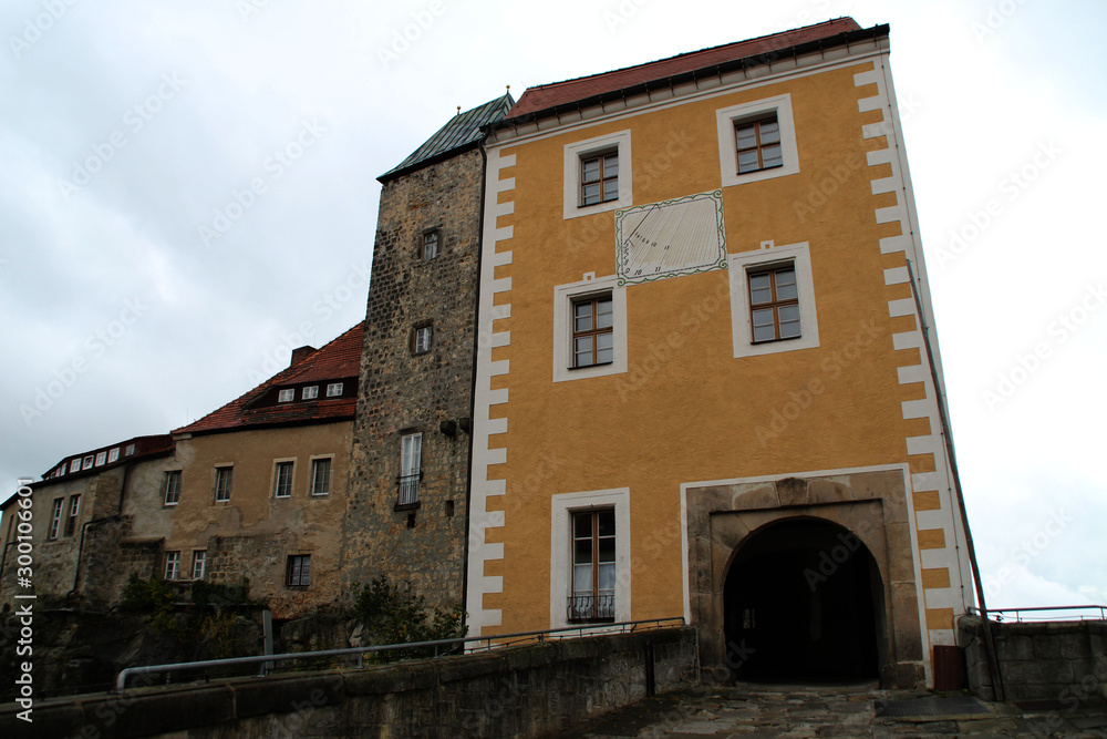 Der Eingang zur Burg Hohenstein Der Eingang zur Burg Hohenstein