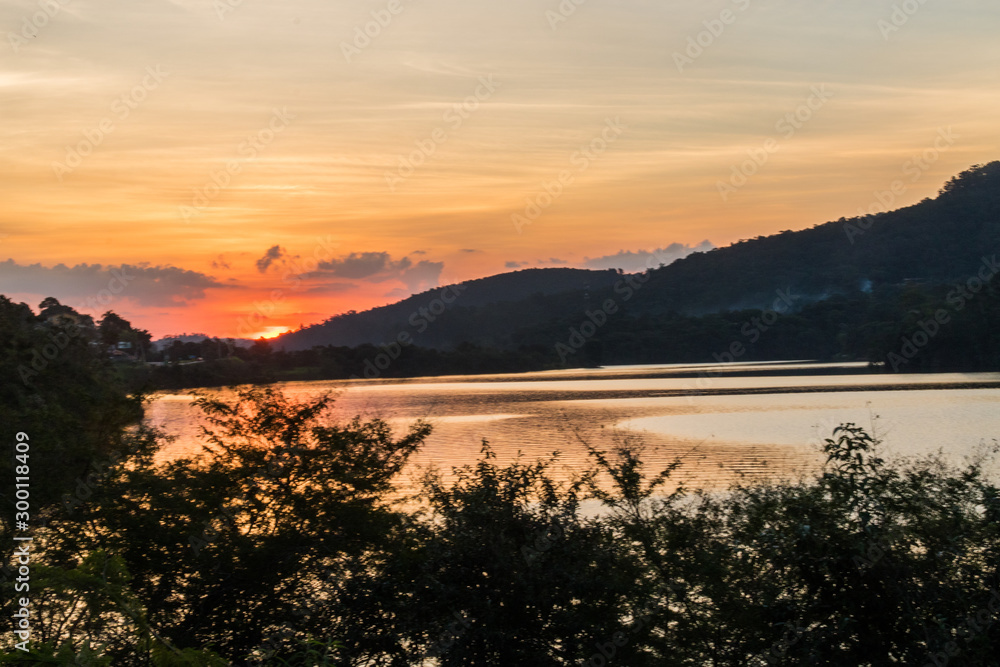 Fototapeta premium Mairipora final de tarde 2