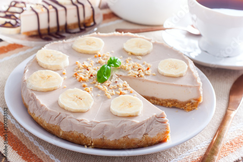 Homemade Banana Cheesecake Without Baking, Horizontal