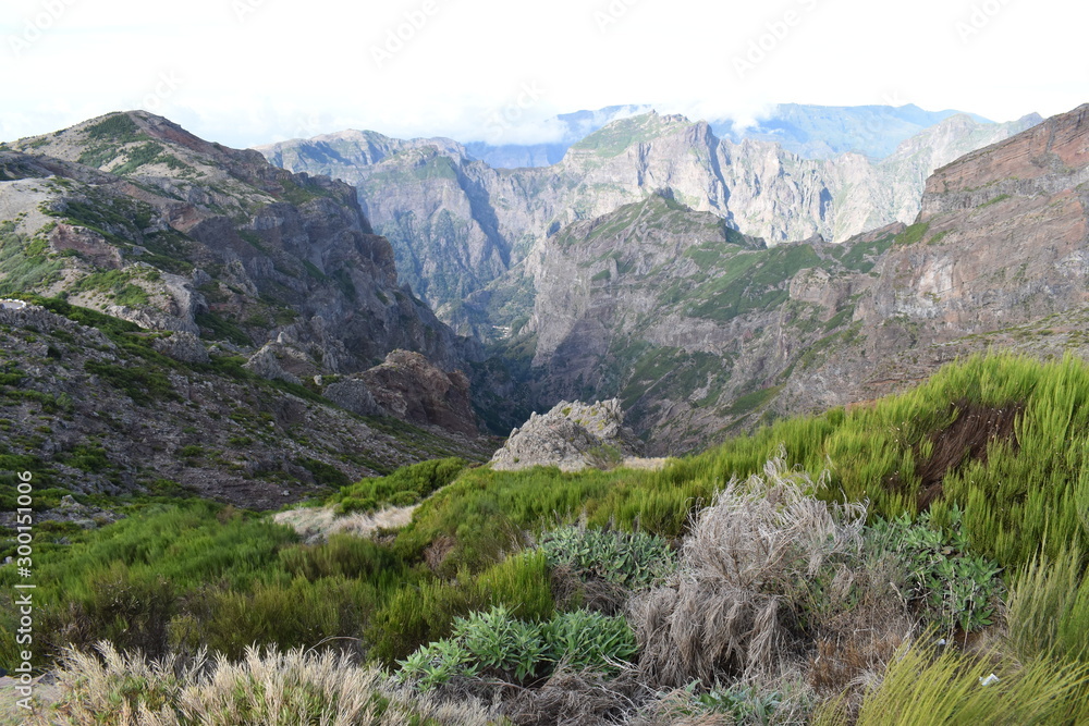 Hiking trail from Pico Arieiro to Pico Ruivo in Madeira, Portugal Hiking trail from Pico Arieiro to Pico Ruivo in Madeira, Portugal