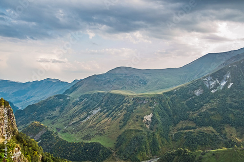Georgien - Landschaft im Kaukasus