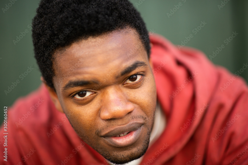 Fototapeta premium serious african american man