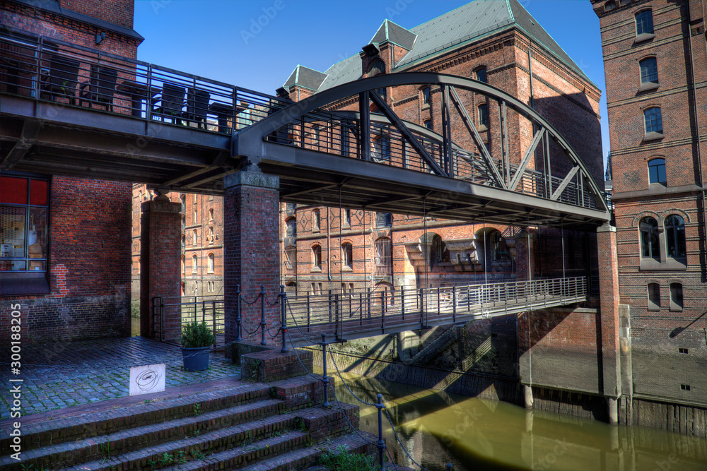 Obraz premium Historical warehouses in Speicherstadt district in Haburg, Germany