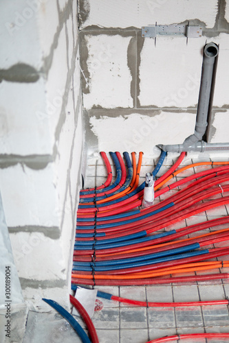 heating water pipes installation