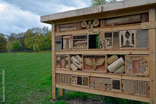 insektenhotel im volkspark mainz photo