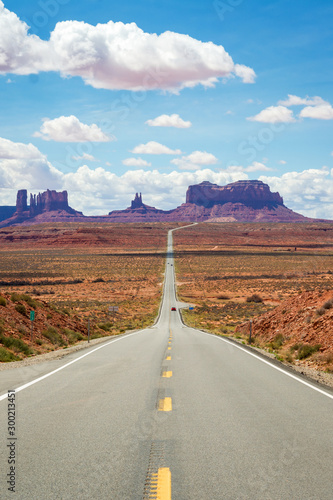 Scenic road Route 163 to Monument Valley National Park (Arizona, Utah, United States)