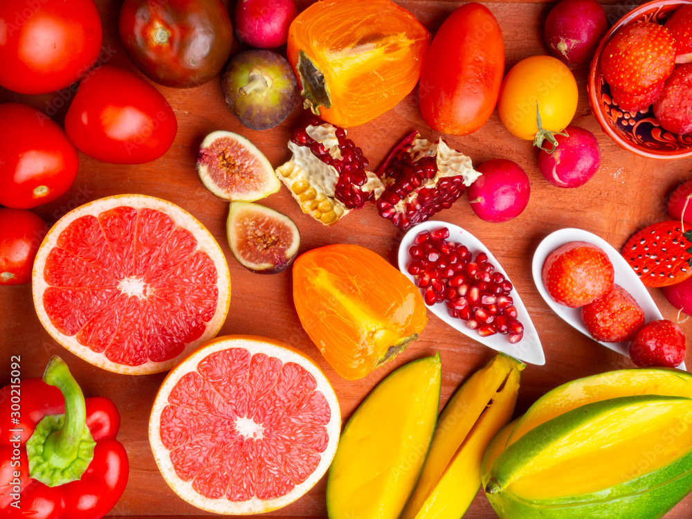 fresh red, orange, yellow fruit and vegetables rich in antioxidants, fiber, alfa carotene, lycopene, beta carotene, carotenoid, lutein, phosphorus, calcium, vitamin c.