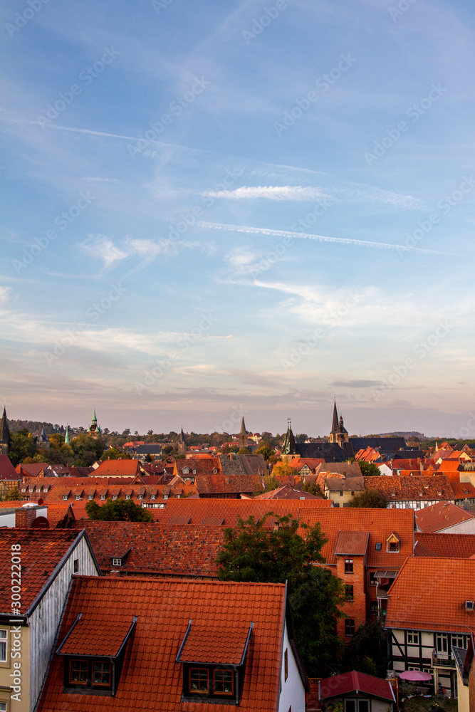 historische Altstadt von Quedlinburg am Nachmittag vom Stiftsberg