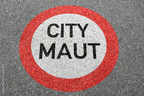 City Maut Straße Mautstraße Stadt bezahlen saubere Luft Maut-Straße Schild Zone © Markus Mainka