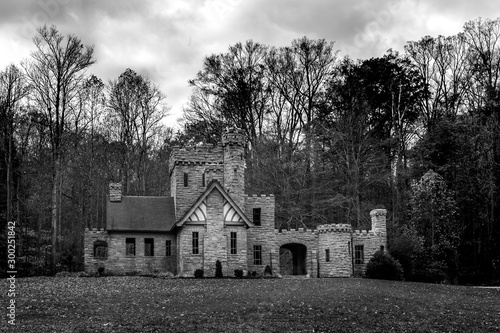 Fototapeta Naklejka Na Ścianę i Meble -  Squires castle North Chagrin reserve Ohio 