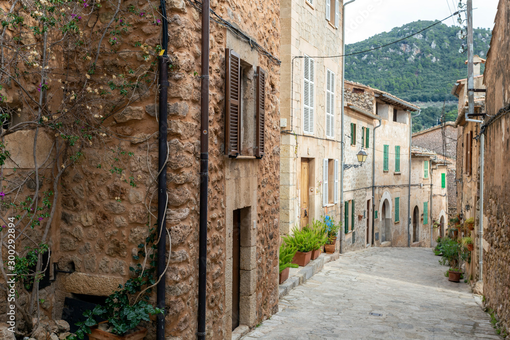 Fototapeta premium Old town of Valldemossa