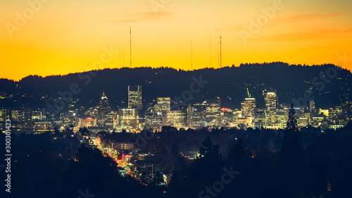 Konstfotografi Scene of Mt. Tabor's water reservoirs park in Oregon state