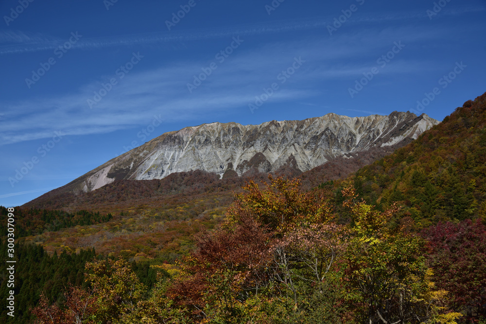 日本の鳥取県の美しい大山 日本の鳥取県の美しい大山