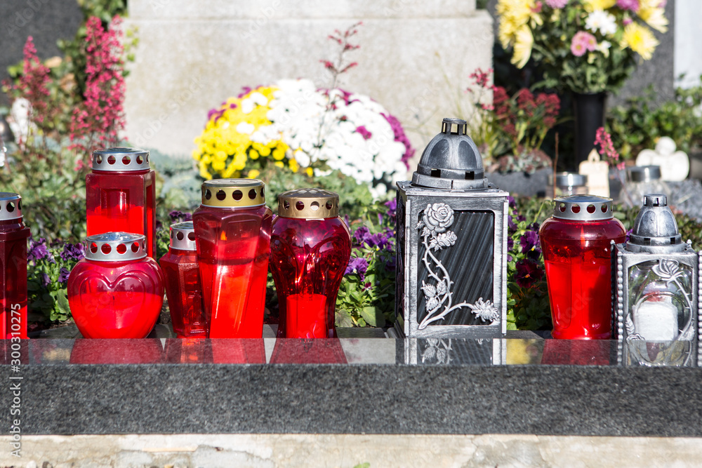 people remembering their loved ones who died people remembering their loved ones who died