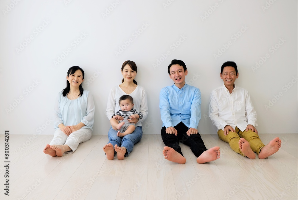三世代家族のポートレート
