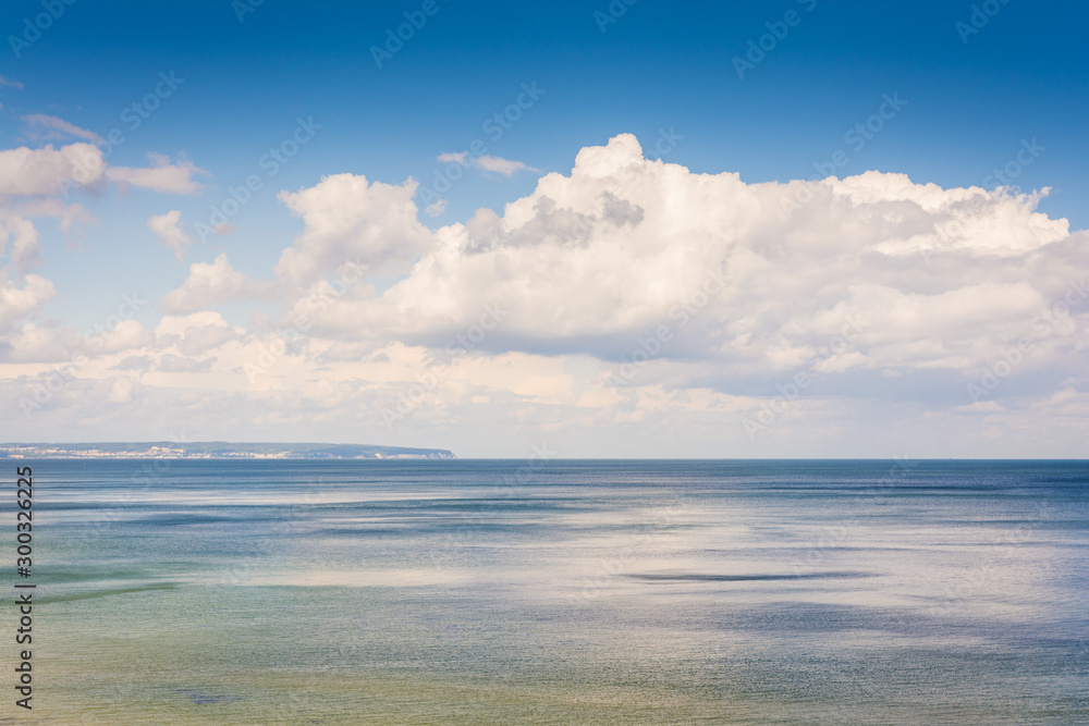 Ostsee Küste auf Insel Rügen am tag im Sommer