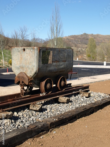 vagoneta, monumento minero a los 14 de casetas. La Ercina, León
