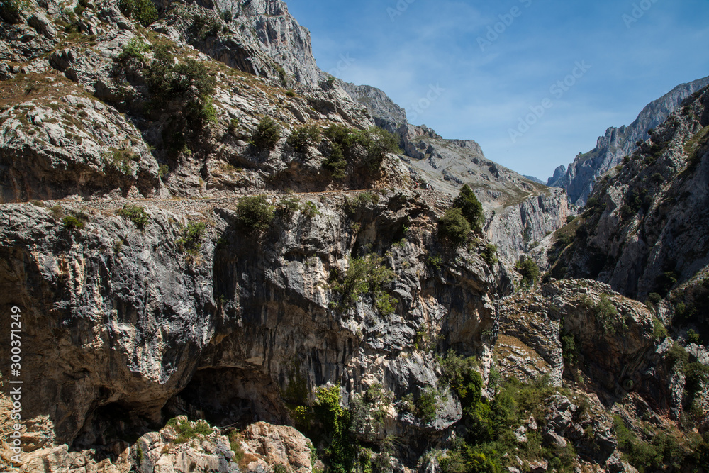 paisaje en Ruta del Cares entre Asturias y León