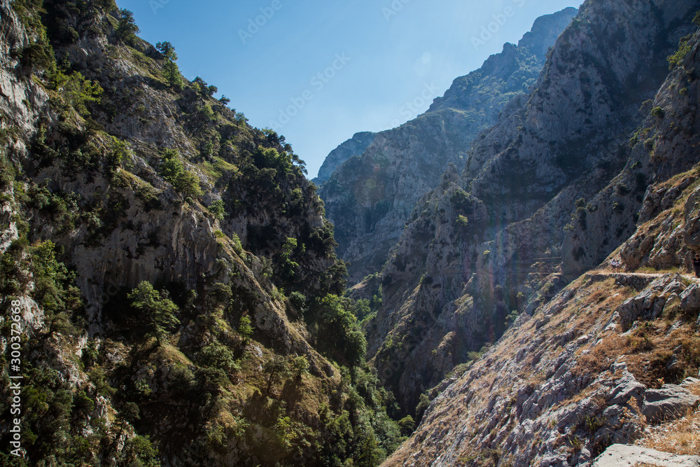 paisaje en Ruta del Cares entre Asturias y León