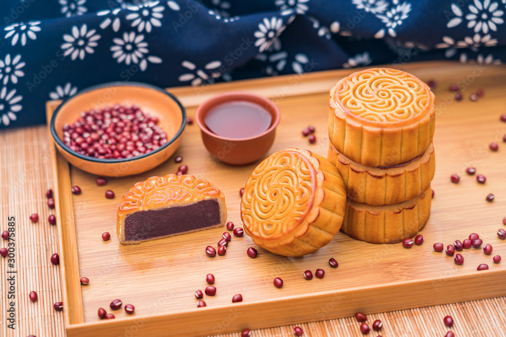 Chinese Mid-Autumn Festival gourmet bean paste moon cakes placed in a tray