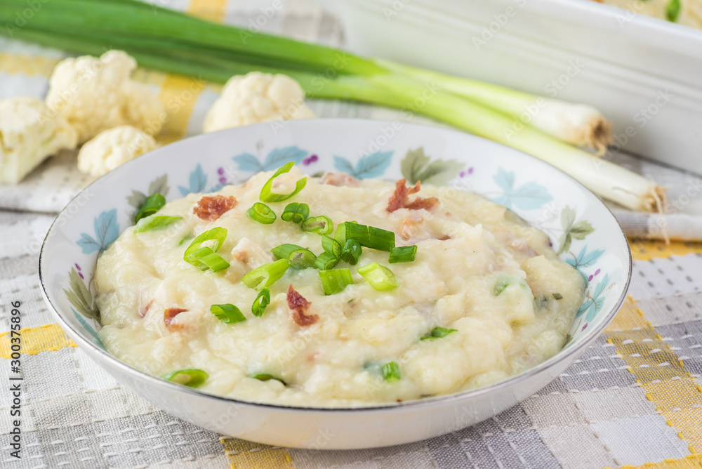 Garlic bacon mashed cauliflower. Garlic bacon mashed cauliflower.