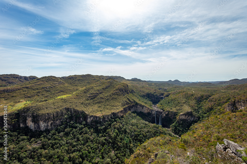 Naklejka premium view of mountains chapada dos veadeiros