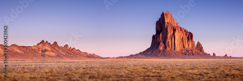 Foto Shiprock New Mexico Southwestern Desert Landscape
