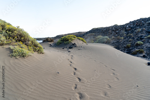 Sabbia finissima vicono a El Medano a Tenerife, isole canarie photo