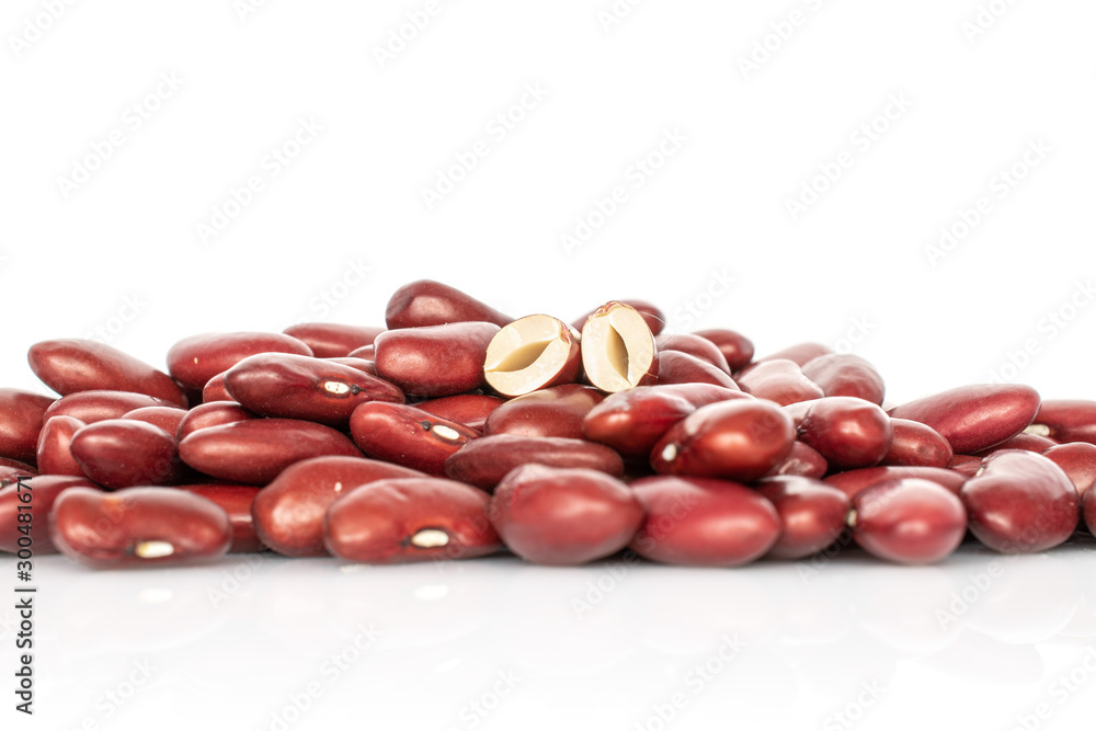 Lot of whole tasty fresh red kidney beans isolated on white background Lot of whole tasty fresh red kidney beans isolated on white background