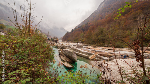 Le acque cristalline della Valle Verzasca