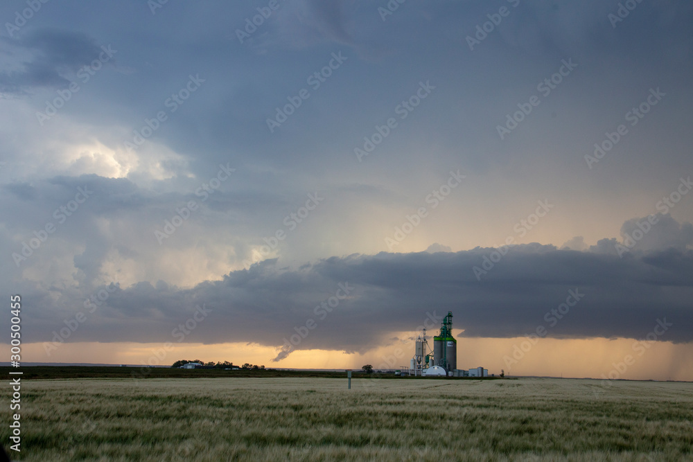 Fototapeta premium Prairie Storm Clouds Canada
