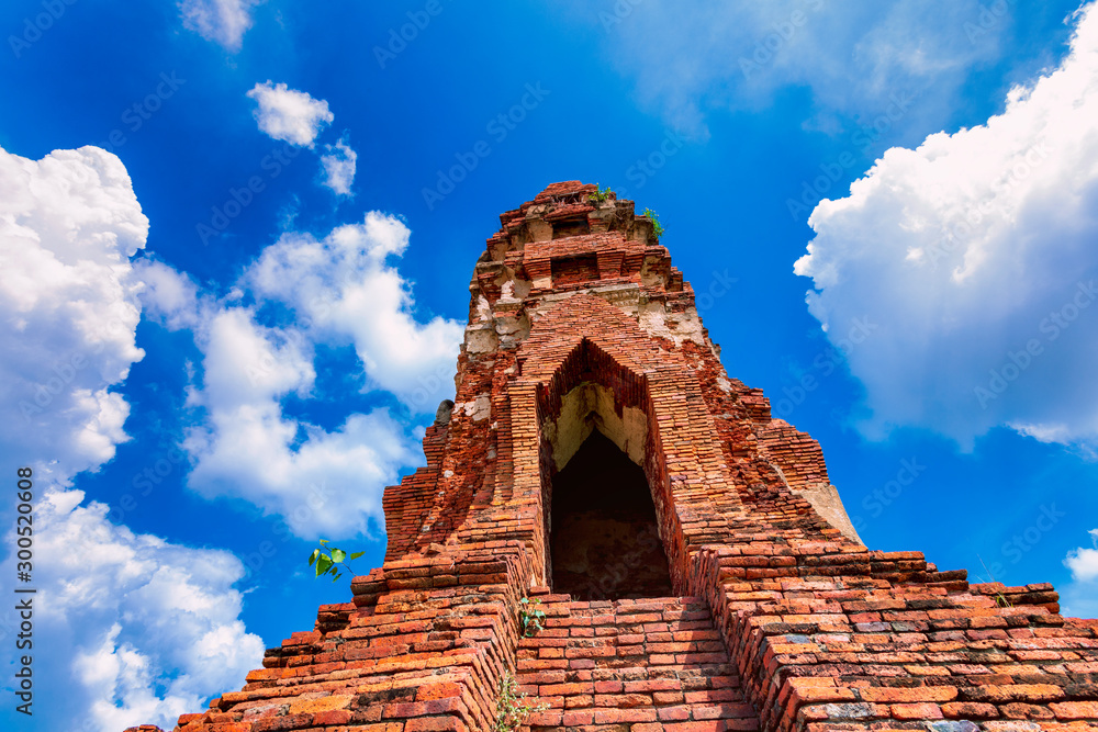 Crumbling structures at the ancient historic city of Ayutthaya