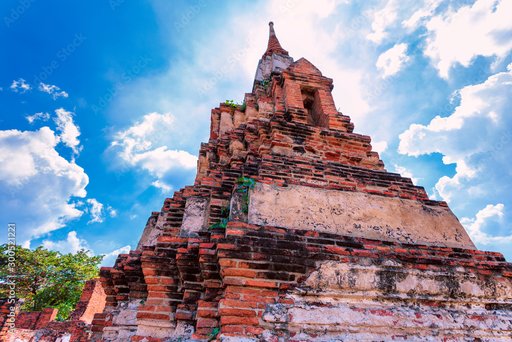 Crumbling structures at the ancient historic city of Ayutthaya
