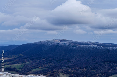 Fototapeta Naklejka Na Ścianę i Meble -  Rawki z połoniny Wetlińskiej Bieszczady