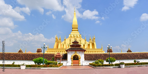 Pha That Luang is a must-see Laos attraction which locates in its capital, Vientiane.