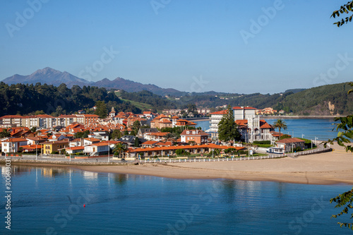 Wallpaper Mural Paisaje marítimo de Ribadesella Torontodigital.ca