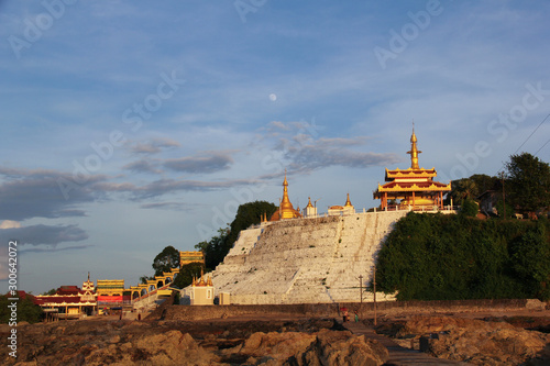 MON STATE/MYANMAR(BURMA) - 11th Nov, 2019 - GOLDEN ROCK Pagoda, Kyite Htee Yoe, Myanmar.
 photo