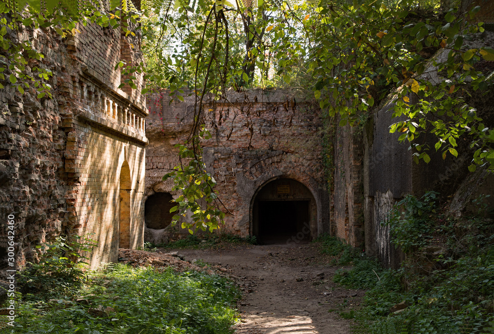 Ruine der Festung Tarakaniv im Oblast Riwne in der Ukraine Ruine der Festung Tarakaniv im Oblast Riwne in der Ukraine