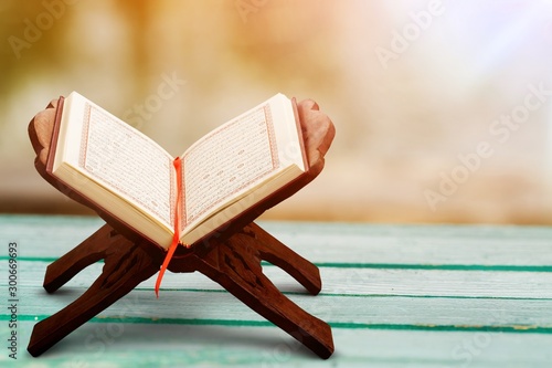 Sticker Quran.