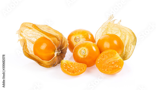 Foto Cape gooseberry isolated on white background